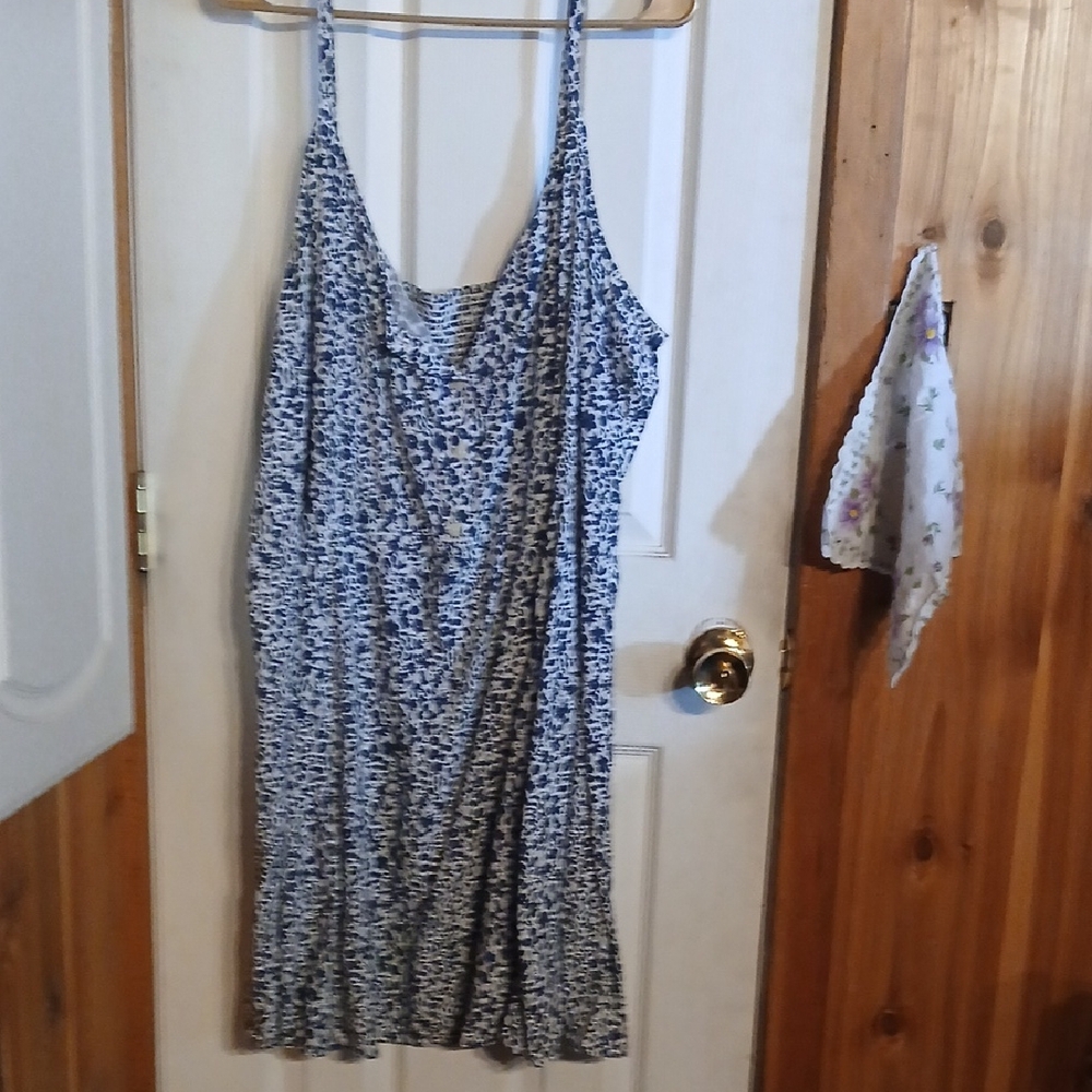 GAP Navy and White Floral Slip Dress